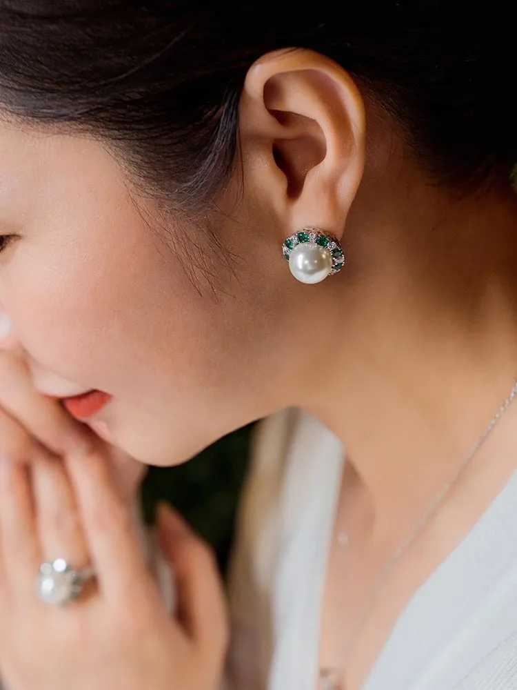Classic Synthetic Simulated Emerald Surrounded Artificial Australian White Shell Pearl Set Women. 925 Silver and Gold Plated