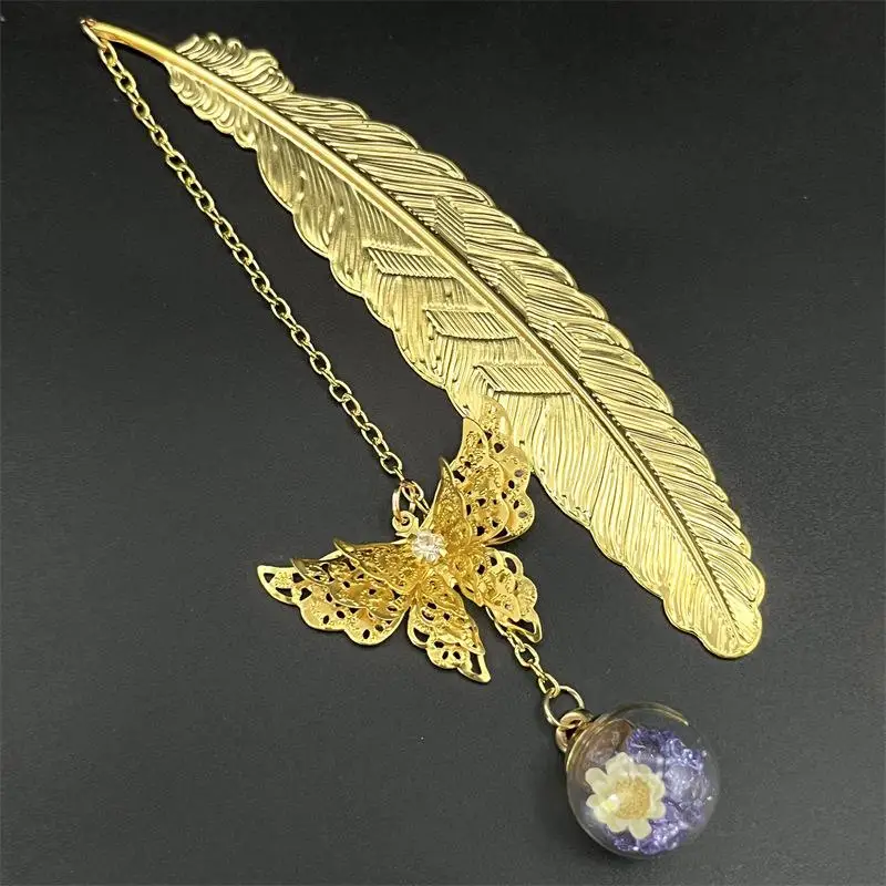 Chinese Style Metal Feather Bookmark Creative Immortal Dried Flower Butterfly Leaf Student Bookmark Teacher's Day Gift
