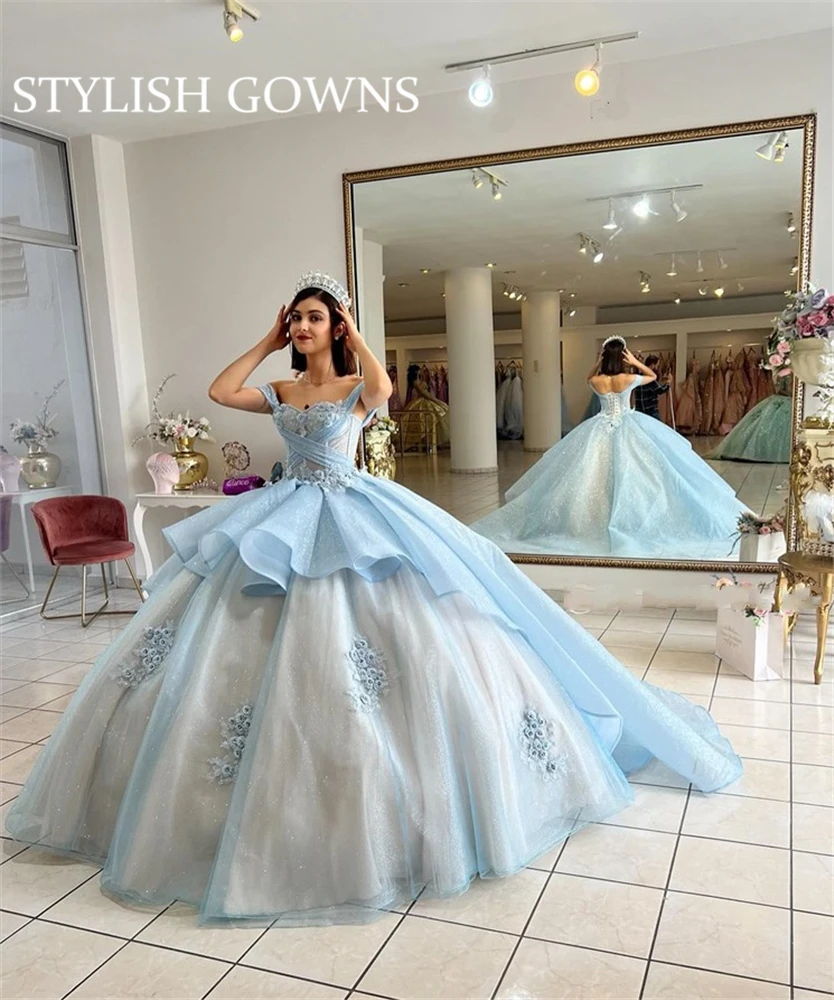 Sky Blue Sweetheart Ball Gown Quinceanera Dresses Appliques Beaded Formal Prom Tiered Graduation Gowns Sweet 15 16 Dress Robe