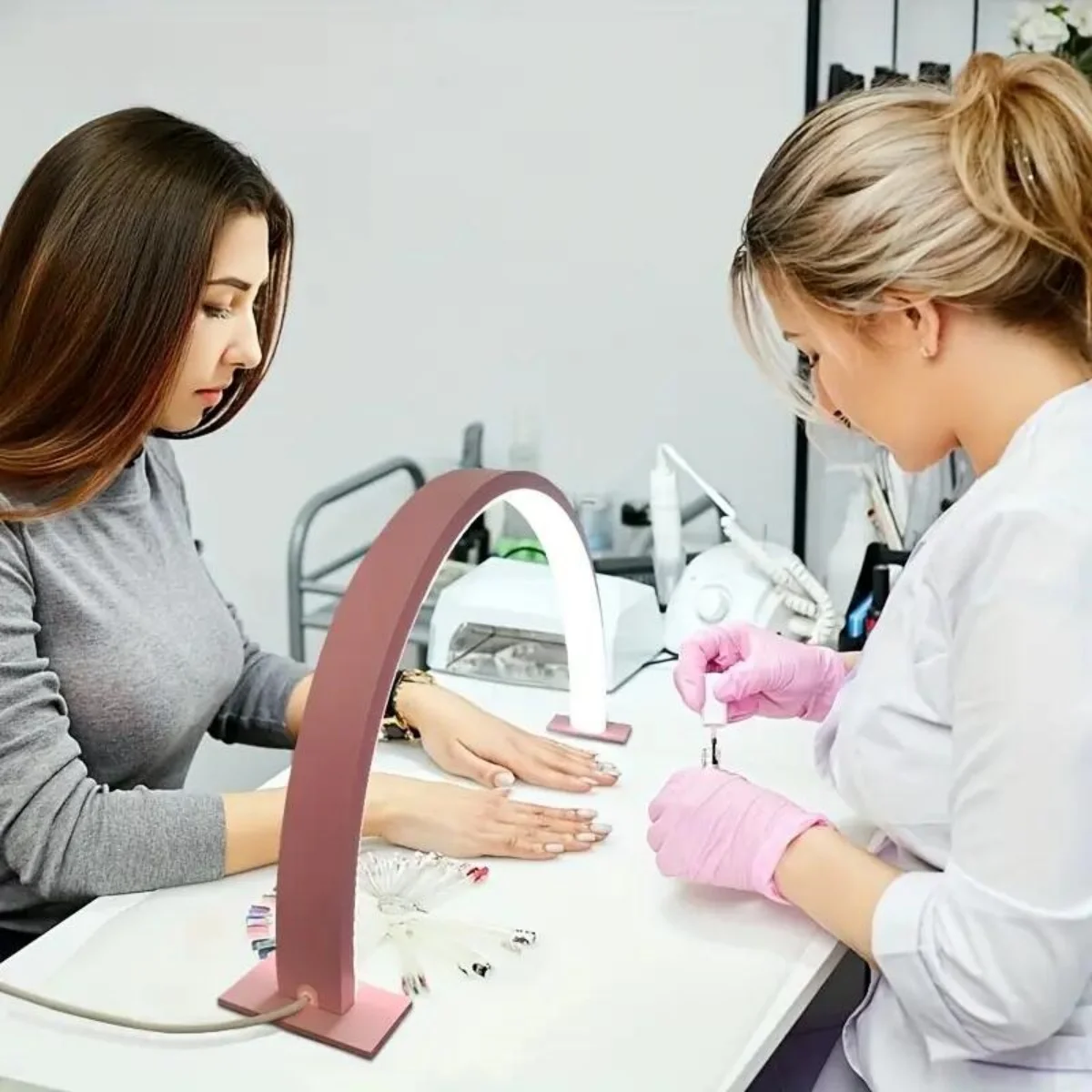 1 PC semi-circular LED nail light, USB plug in, three color+unlimited dimming, suitable for nail art