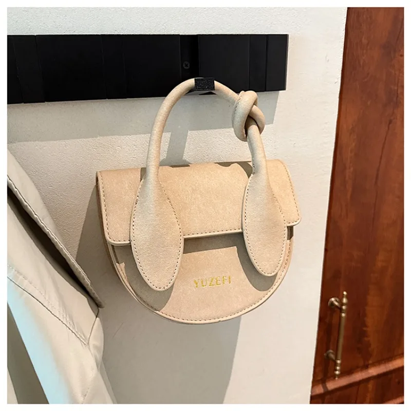 

Новинка 2024 года, уникальная женская нишевая дизайнерская текстурированная высококачественная сумка через плечо/через плечо, модный стильный универсальный бестселлер, необходимый