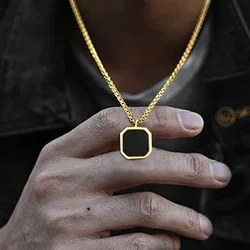 Simple Men Stainless Steel Pendant Necklace Retro Square Black Shell Figaro Chain Necklace Fashion Jewelry Trend Accessories