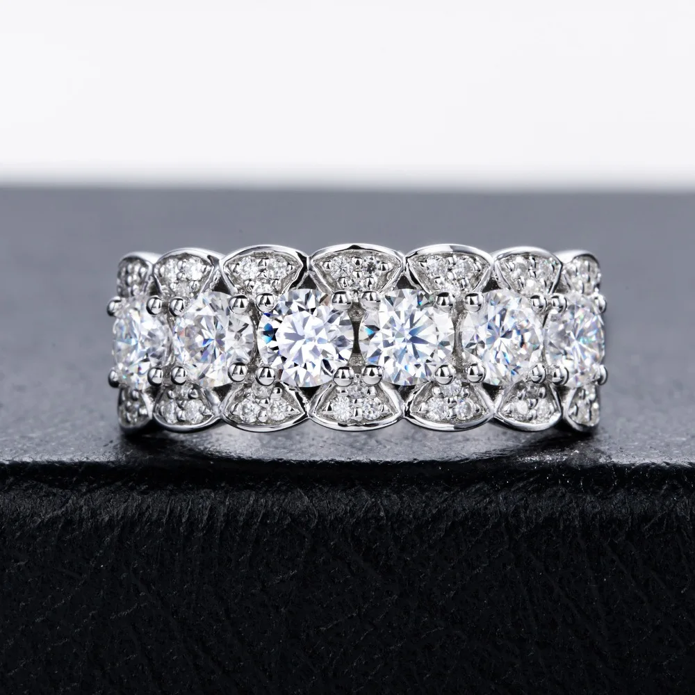 

Luxury Sparkling Full Moissanite Engagement Ring - 925 Sterling Silver Women's Rings & Bridal Wedding Band Party Jewelry Gift