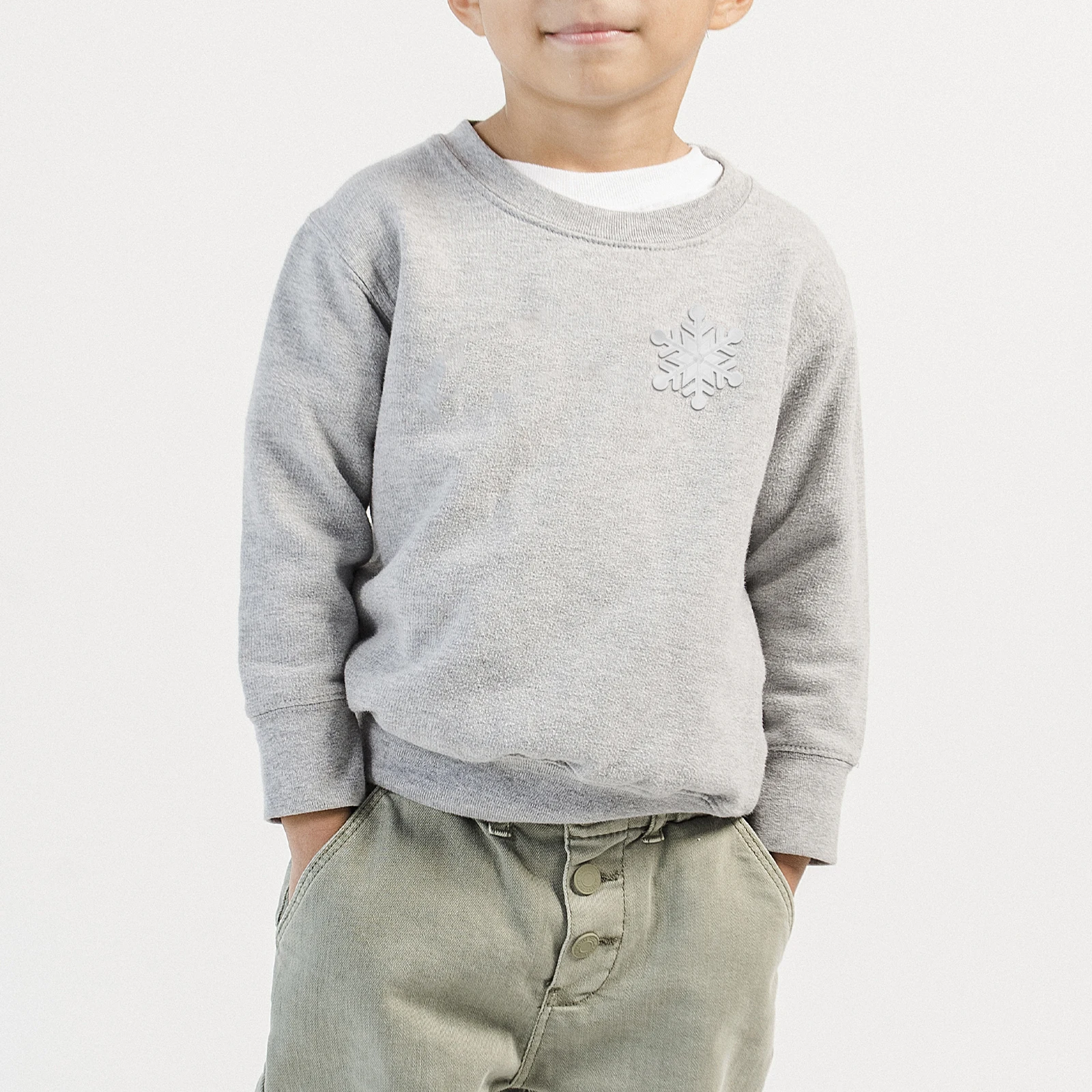 

10 Pcs Embroidered Patches White Snowflake Ornaments White Fabric Iron On Applique Christmas Decorations Sewing Elastic Band