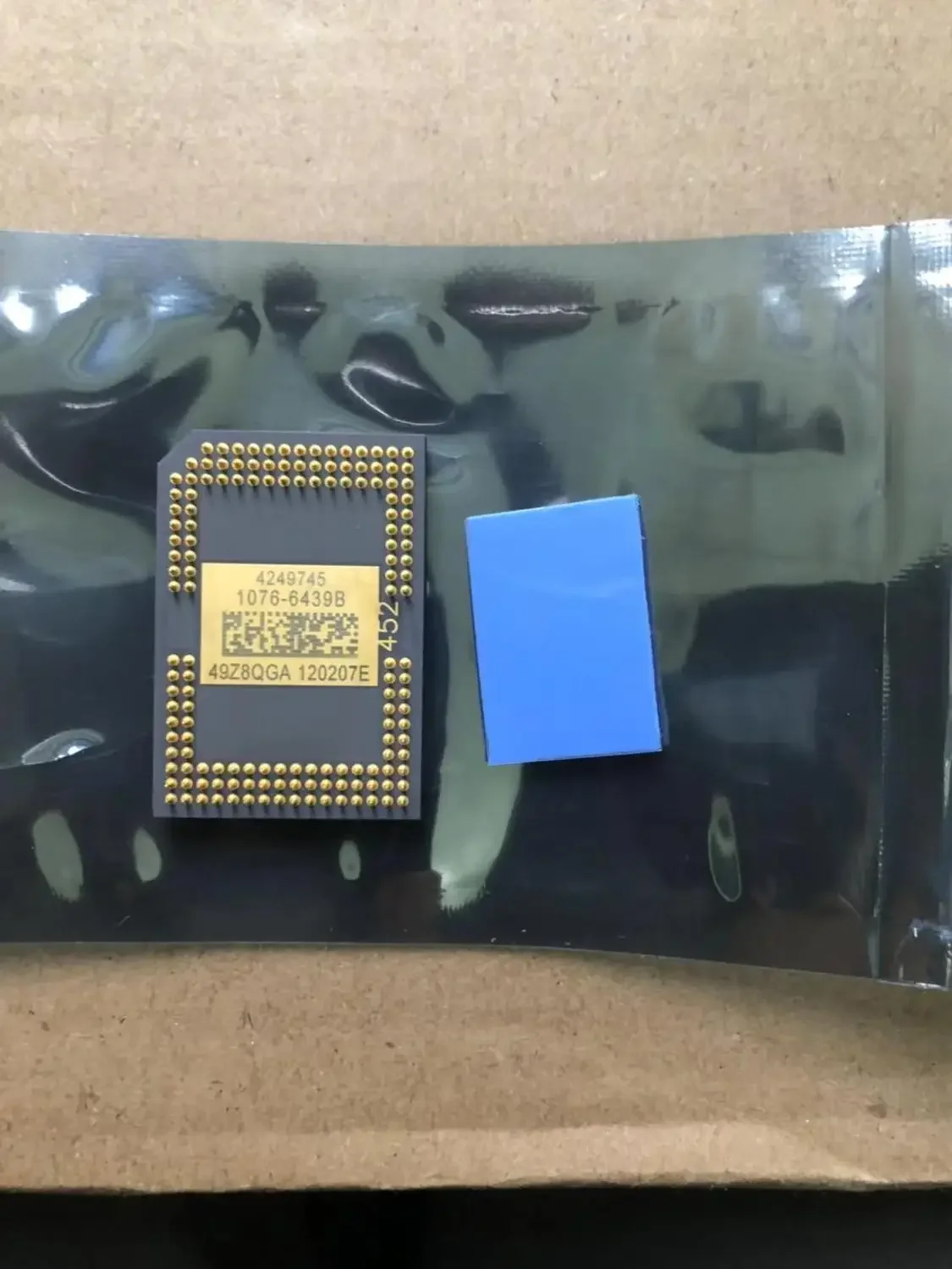 

100% New Original DLP Projector 1076-6038B 1076-6138B 1076-6139B 1076-6039B 1076-6439B 1076-6438B 1076-601AB 1024x768 DMD Chip