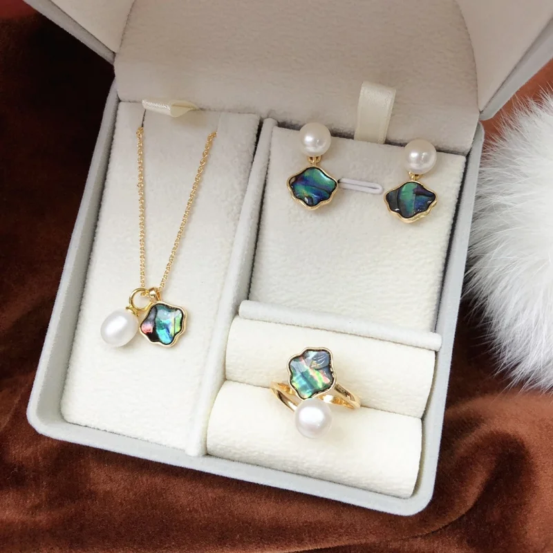 Colorful Shell Cloud Pearl Set Three-Piece Necklace Earrings Ring with Chain and Box Light Luxury Elegant Eye-Catching Hot-Selli