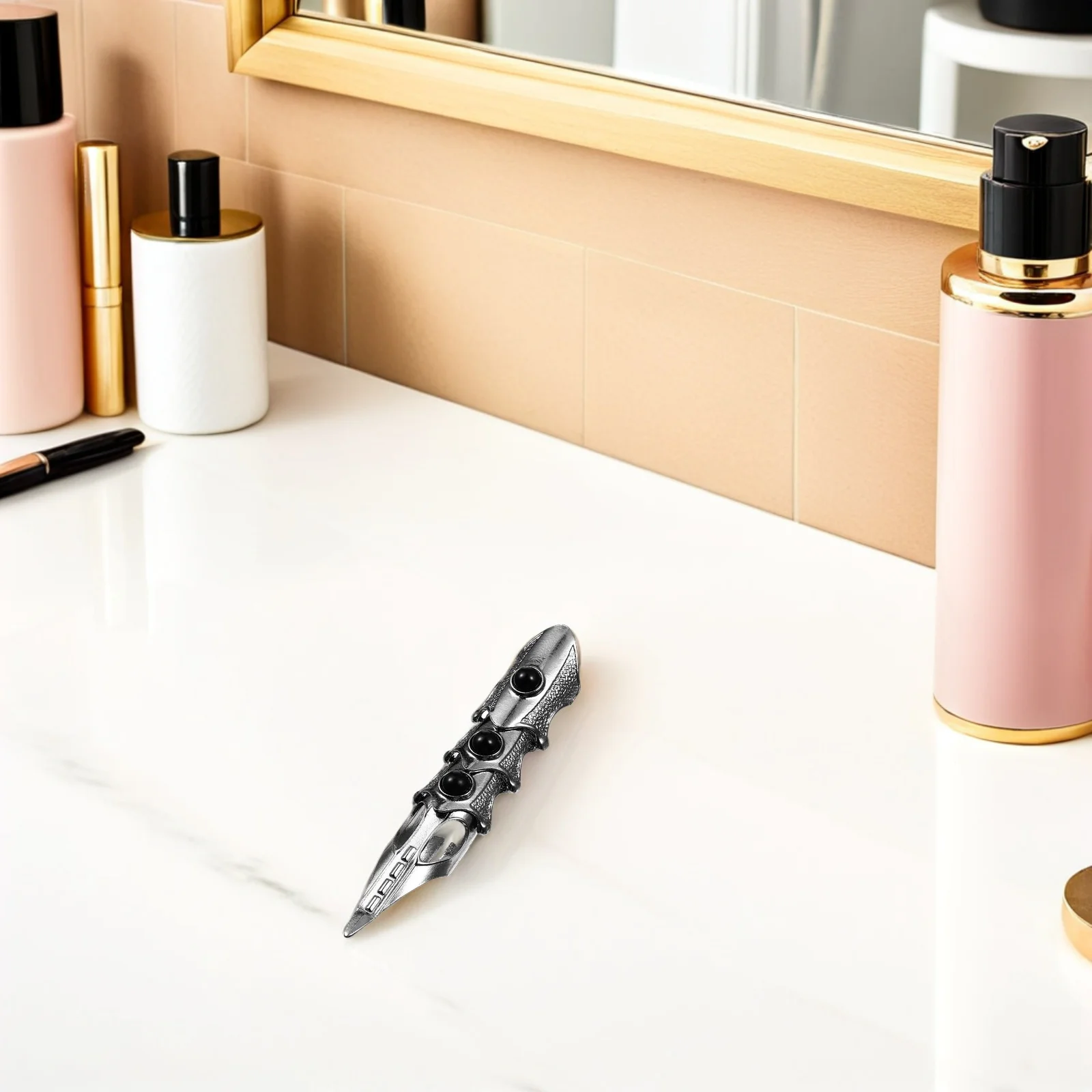 

4Pcs Halloween Full Finger Ring Gothic Punk Steampunk Hinged Costume Cosplay Metal Joint Finger Rings Costume Jewelry for Men