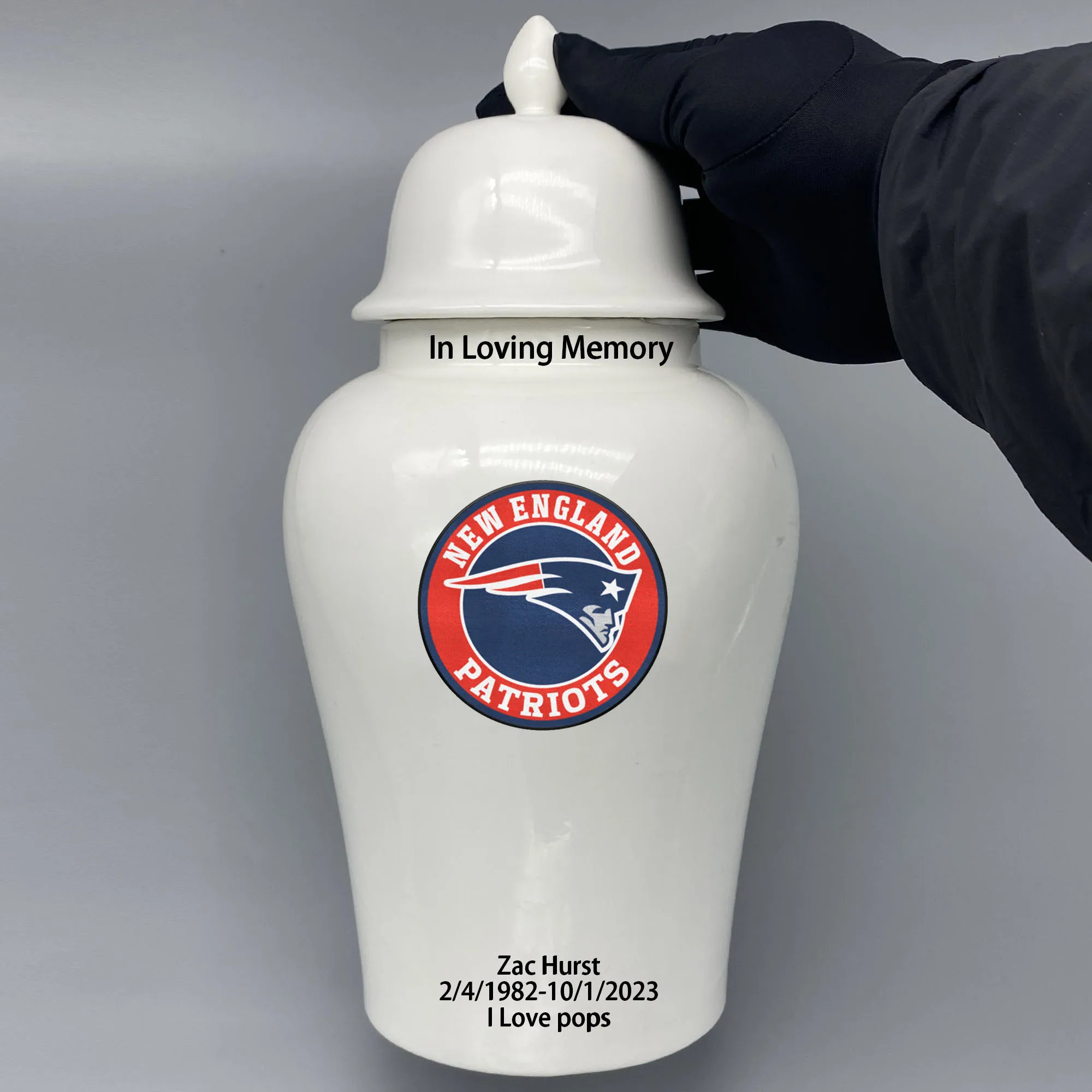 Large Urn for New England Patriot-themed Logo Custom Urn.Send me the name/date you want to appear on the urn by Remarks Message.