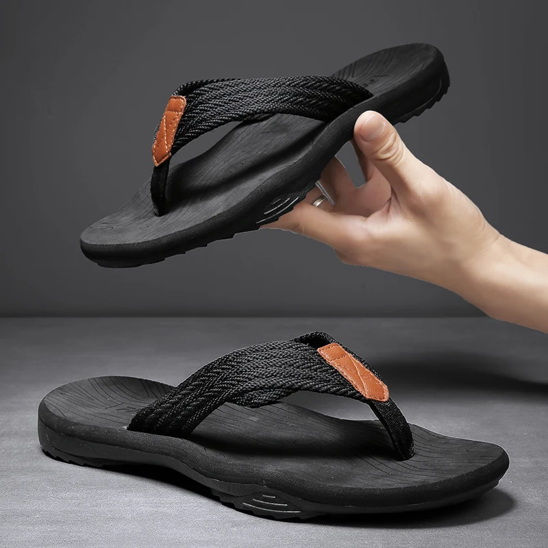 High Quality Brand Fashion Men Flip Flops Summer Beach Flip Flops Men Casual Breathable Thicken Beach Men Slippers Outdoor