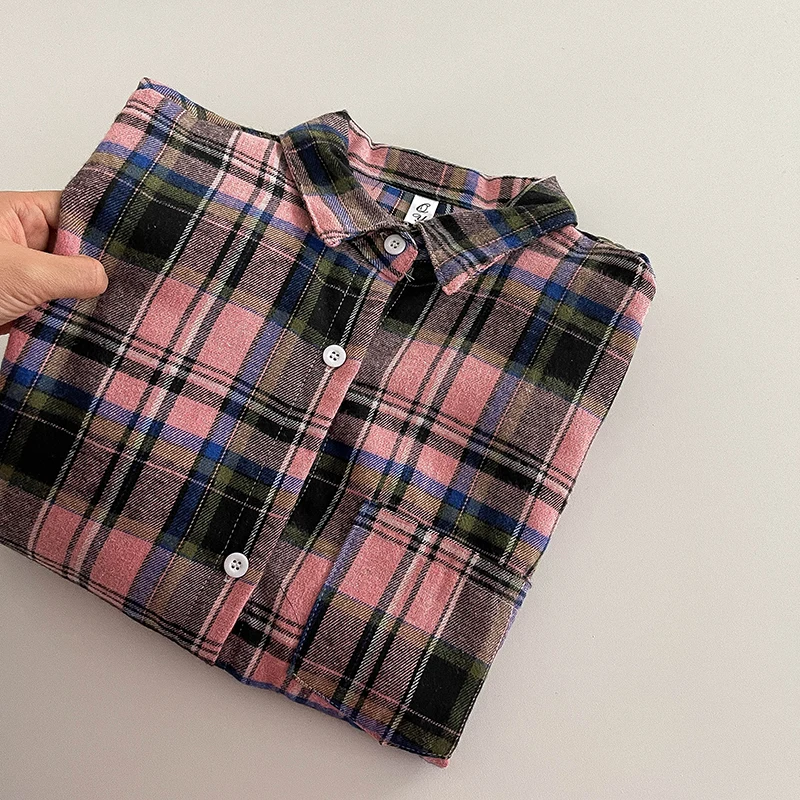 Frühling Sommer 2026 Kariertes Hemd Frauen Langarm Button-Down-Bluse mit Tasche Schulmädchen Lose Karo Shirts Casual Weenkend