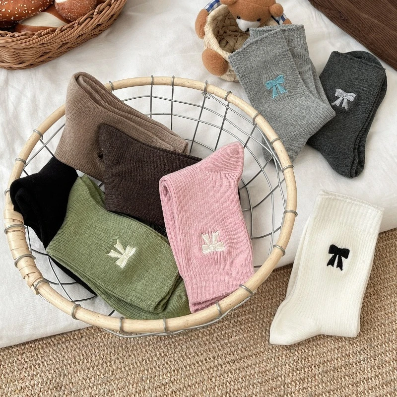 8 Pairs 2025 Autumn Winter Women's Cotton Socks Mid-Calf Length Bow Embroidery Warm Socks Ladies Fashion Grip Socks High Quality
