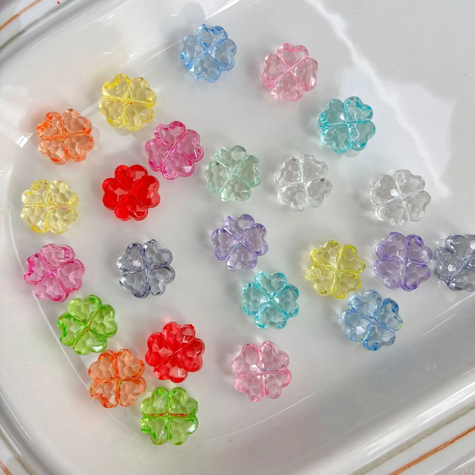 50/100 Stück, 13 mm, Kleeblatt, transparent, Blume, gerades Loch, flach, Acryl, geschnitten, lose Perlen, DIY-Zubehör – Detail 15