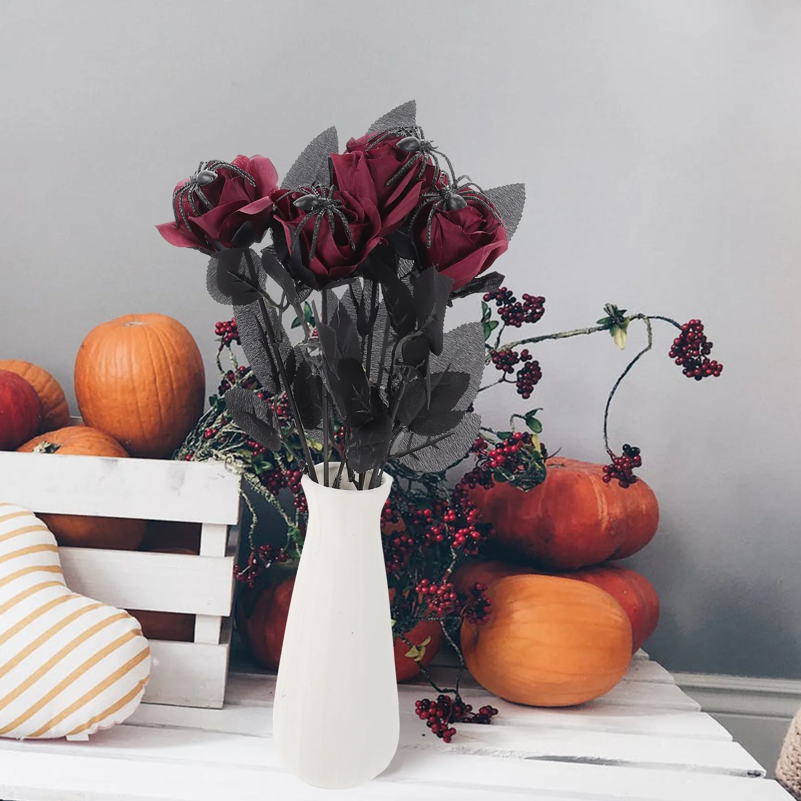 

5pcs Simulation Halloween Decor Creepy Fake Flower Spider Party Prop Artificial Rose Decoration Halloween Party Flower Horrific