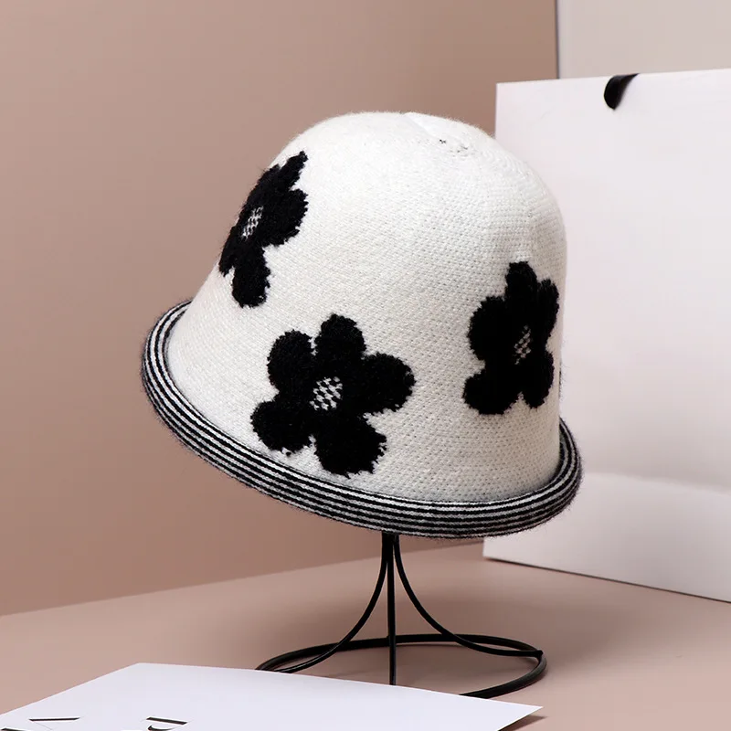 New Autumn/winter Knitted Flower Bucket Hat Warm Wool Rolled Rim Basin Hat