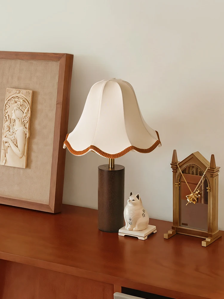 

Antique ambient light in sleep light Advanced lighting fixture