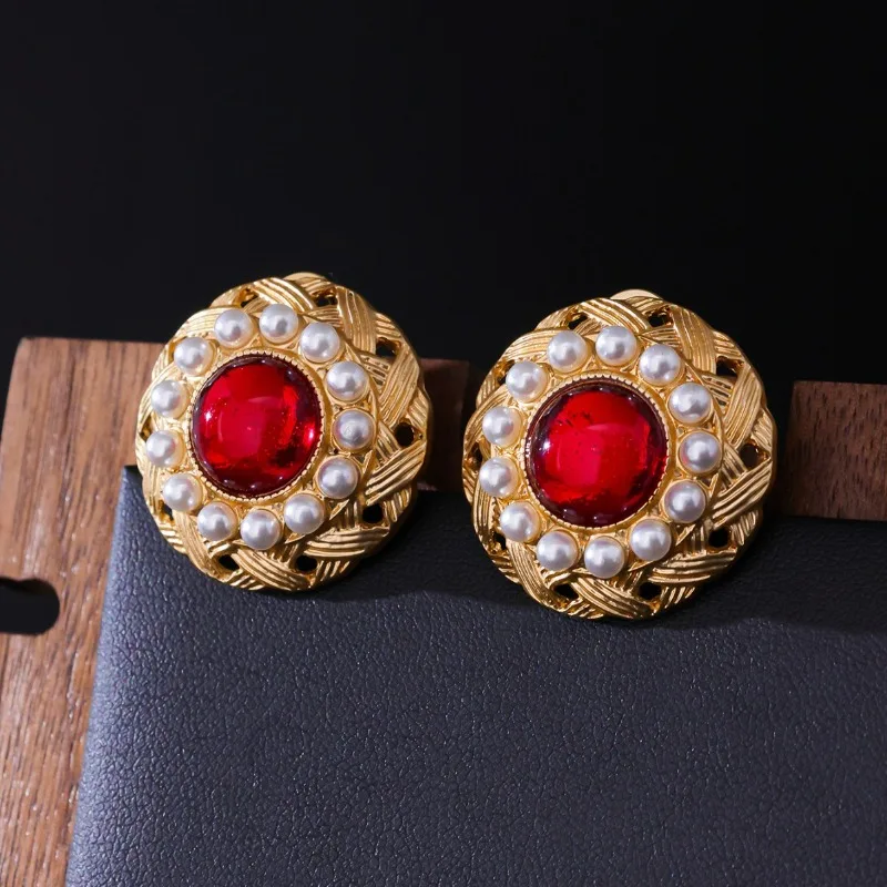 

Court Antique Earrings Vintage Temperament Earrings Colored Stone Artificial Crystal Stud Earrings