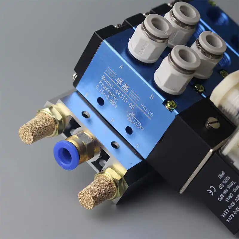 Pneumatic Solenoid Valve Base Connected To Air Pipe Airflow Plate 300M 4V310-08 2-15 Way Solenoid Valve Group AC220V/DC24V