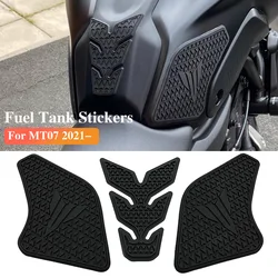 Tanque de combustível lateral antiderrapante adesivos, almofada impermeável, etiqueta de borracha, acessórios de motocicleta, Yamaha MT07, MT-07, 2021, 2022, 2023