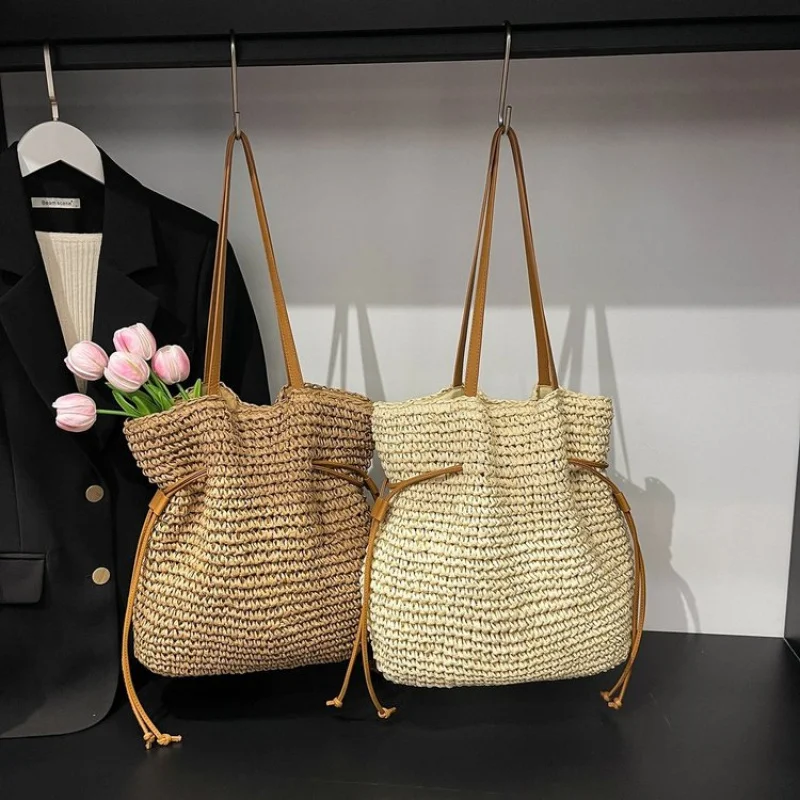 

High-End Luxury Brand Leather Women's Tote Bag Famous Designer Popular Classic Elegant Elegant Detailing Trendy Bag​