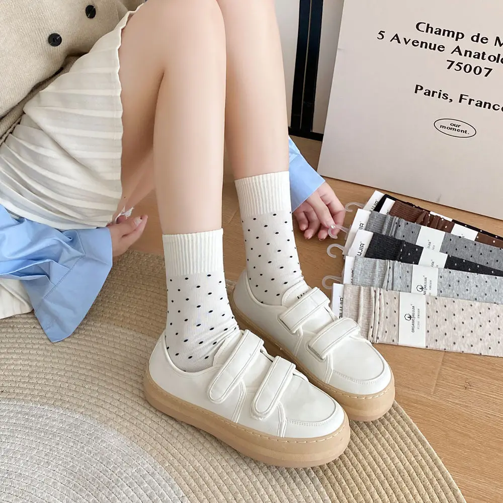 

Japanese Kawaii Cute Women Socks Polka Dot JK School Girls Middle Tube Socks Cotton Knitted Breathable Harajuku Retro Long Socks
