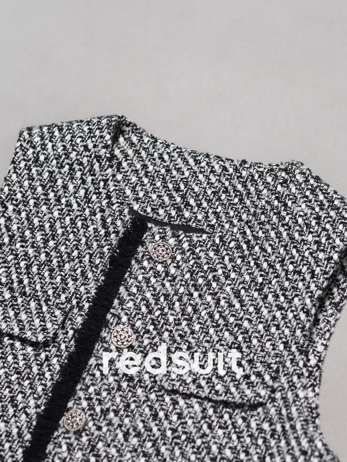 New Vest single breasted round neck thick tweed sleeveless black white top Custom size
