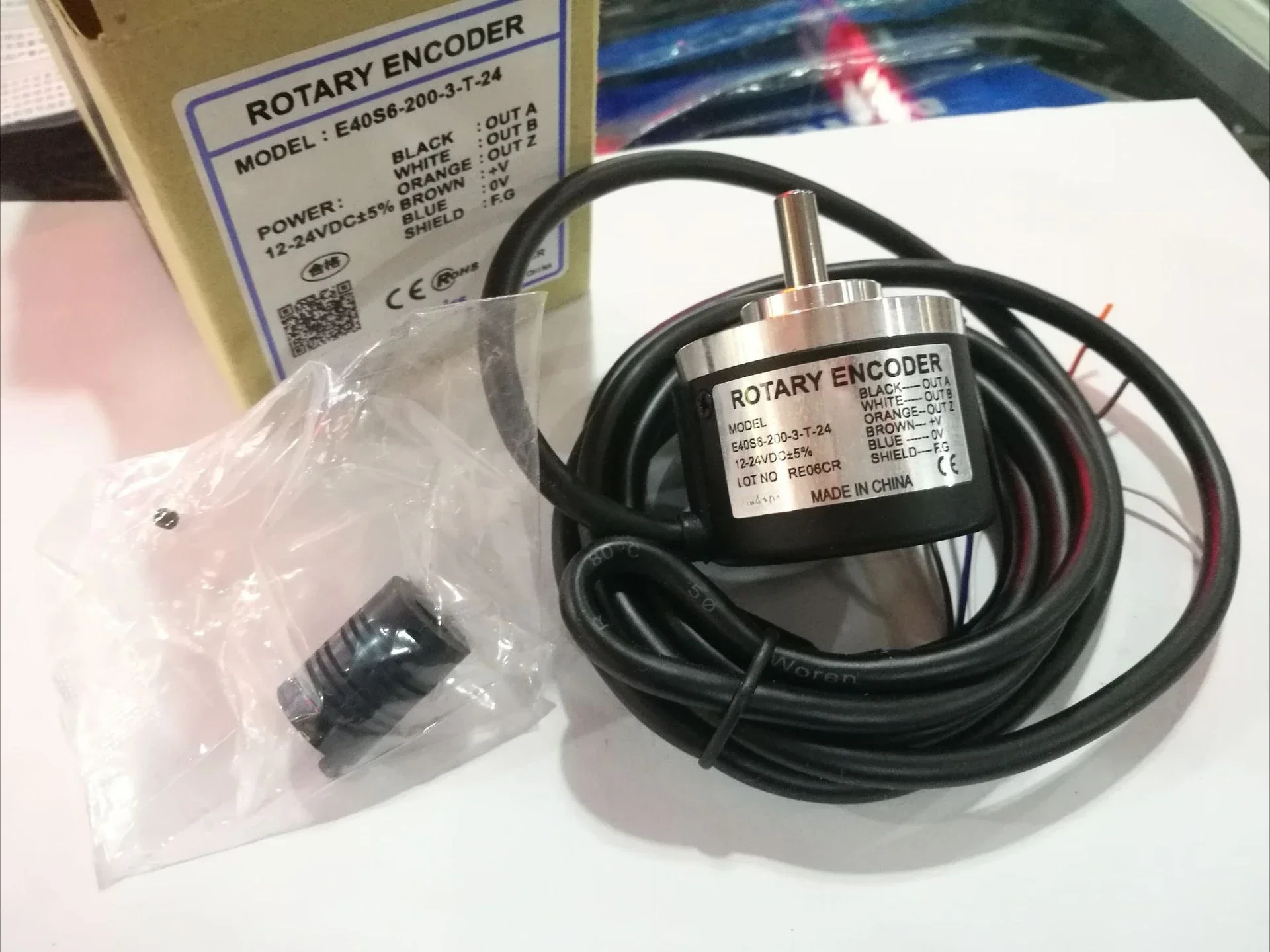 

E40S6-200-3-T-24 Rotary Encoder