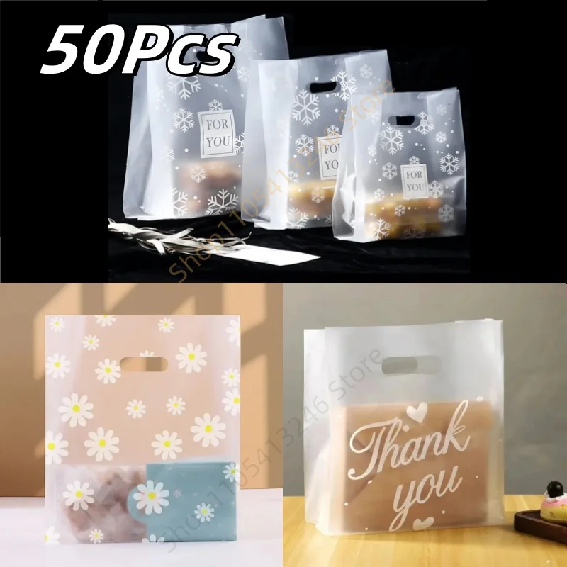 50 sacs cadeaux en plastique de 3 types avec poignée pour mariage, anniversaire, fête, bonbons, biscuits, emballage, sac de courses de supermarché