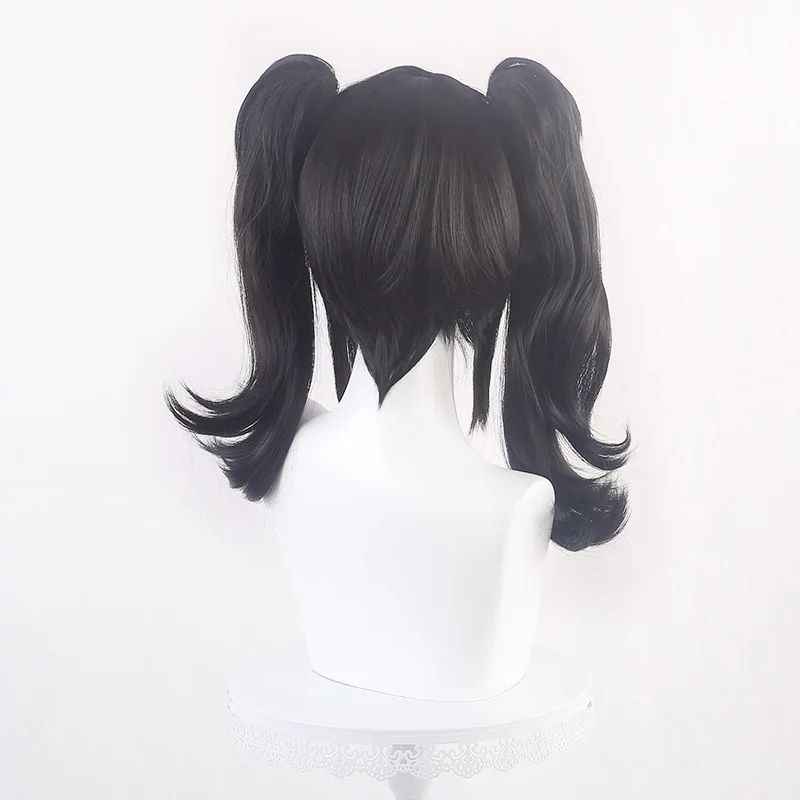 La chica Streamer es muy dependiente en la peluca de cosplay con coletas gemelas y peluca Tangtang de chica Streamer de pelo falso