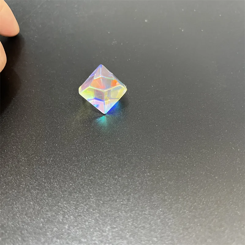 Holiday gift 18mm Cubic Science Cube Optical Prisma Photography with Hexahedral Prism Home Decoration Prism Glass color