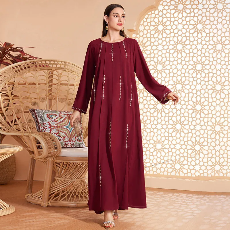 DDS23053 Muslim women's long sleeved round neck diamond studded dress