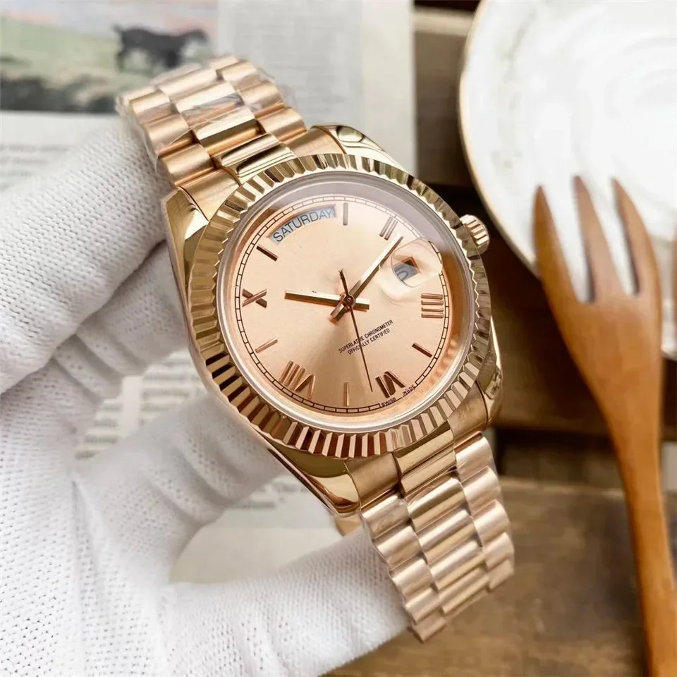 

2025 New Fashionable Women's and Men's Precise Timing Watch Famous Luxury Designer Three Pin Timekeeping Decoration Watch