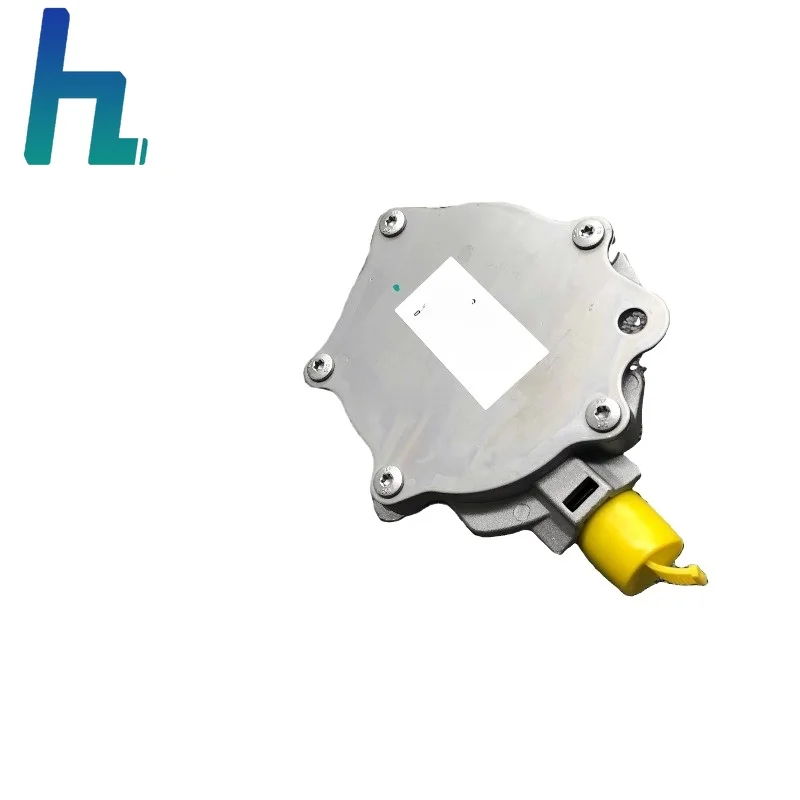 LR047384  Auto Parts Vacuum Pump for Land Rover Range Rover Evoque Freelander 2 2.0T 31370519