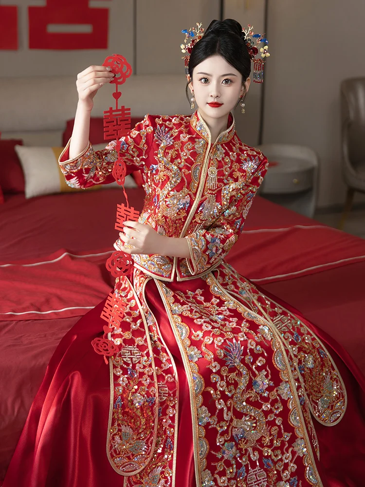 2025年新作-ショー・ヘ-ウェディングドレス-重厚な龍と鳳凰の刺繍入りコート-花嫁用-伝統的な中国風-長袖-ポリエステル繊維