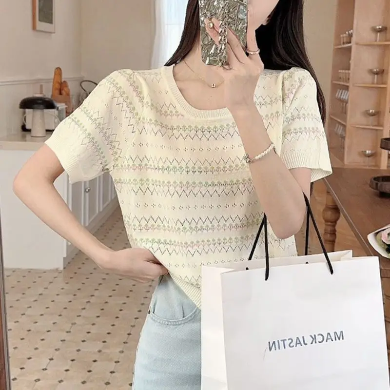 

Summer 2025 New Fashion All-match O-neck Striped T-shirts Women Clothing Elegant Hollow Out Short Sleeve Tee Lady Sweet Tops