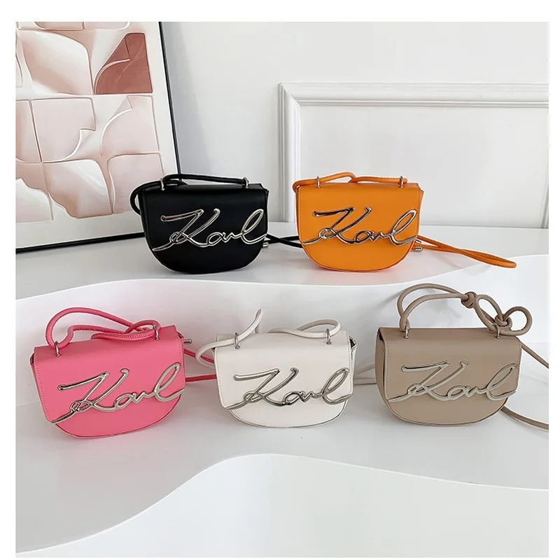 

2025 New Korean Version Of The Saddle Bag Ladies Messenger Bag Fashion Trend Shoulder Messenger Bag Photo Girl Holiday Gift