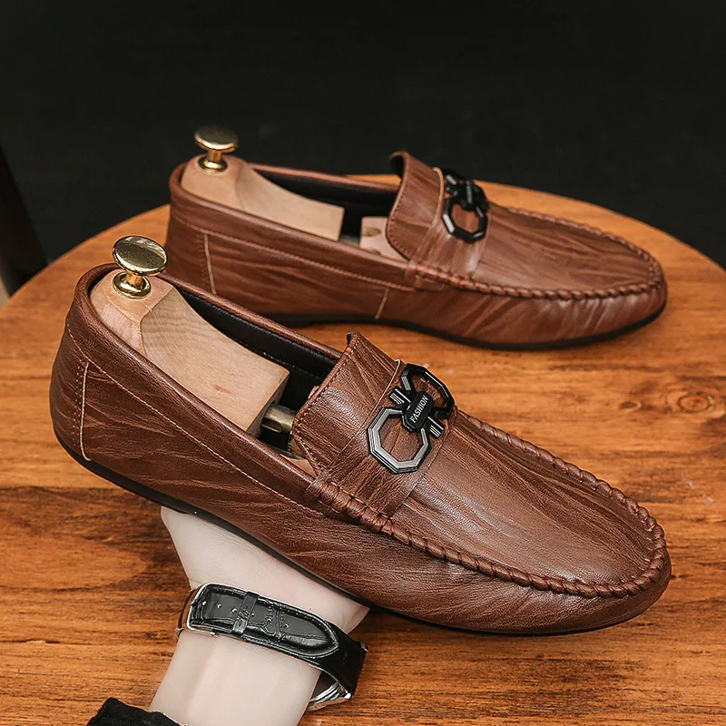 New Fashion Loafers Men Leather Casual Shoes Trend Spring/Autumn Men Luxury Shoes Driving  Breathable Slip-On Solid Men Shoes