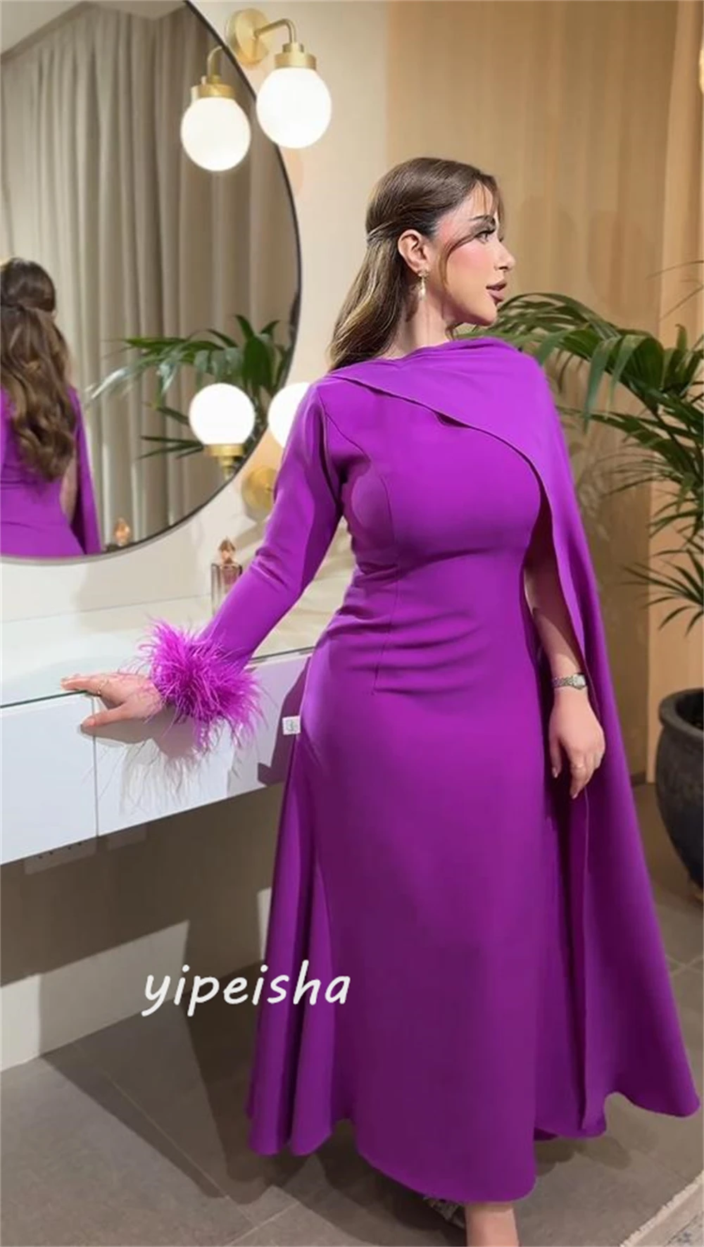 Yipeisha Classic Modern Style Formal Evening High Collar A-line Feathers Satin Bespoke Occasion Dresses