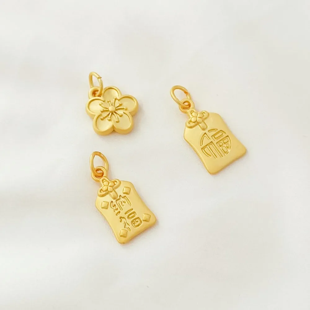 

Ancient-style Gold Accessory Matte Gold Small Peach Blossom Blessing Pendant DIY Bracelet Pendant Shipment Pendant Material