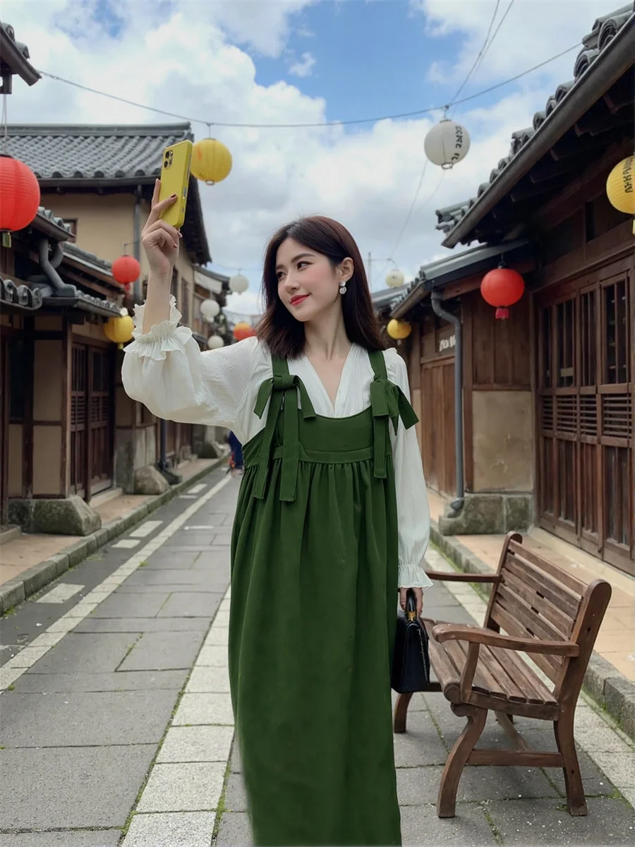 ชุดเดรสผู้หญิงสไตล์ญี่ปุ่นลำลองสีเขียวสำหรับสาวออฟฟิศ ดีไซน์เรียบง่าย ตัดต่อสีไล่ระดับแบบออมเบร หลายสี ลายมัดย้อม