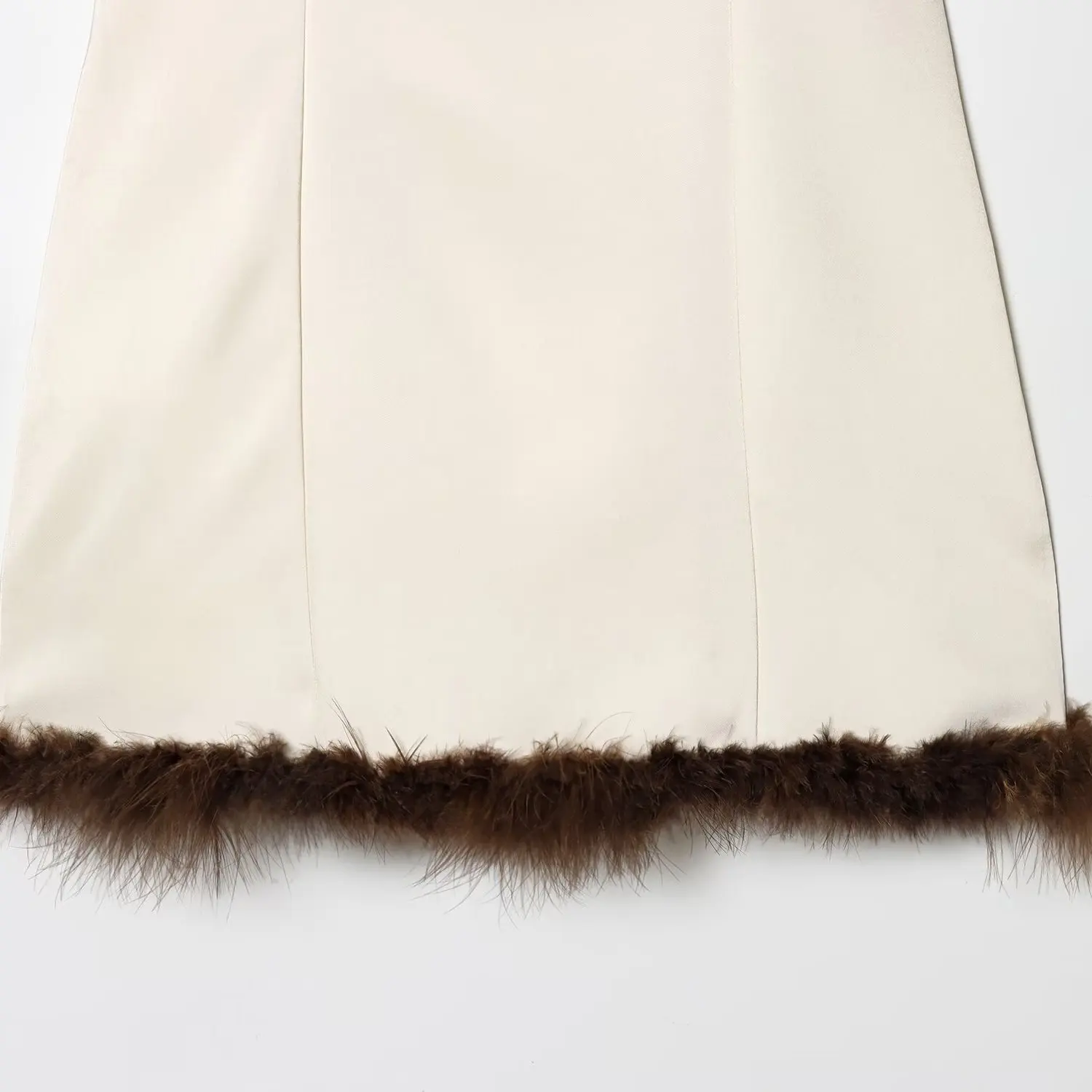 엘리 페더 트림 새틴 느낌 Dr JNLEAOG 가을 신상 여성 패션 디자인 스트레이트 튜브 스커트 캐주얼 드레스