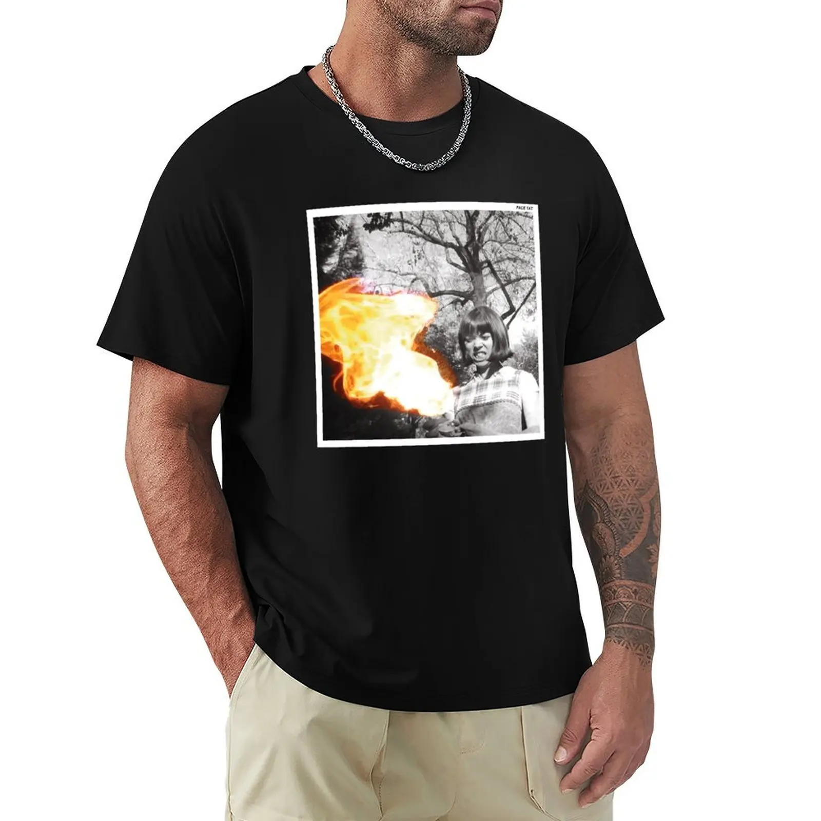 

Face Tat T-Shirt korean fashion T-shirts oversize Louboutins Short sleeve tee men