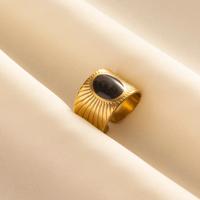 Various Retro Black Enamel Golden Ring Openable Adjustable Stainless Steel Finger Ring Chic Women Jewelry Girls Birthday Gifts