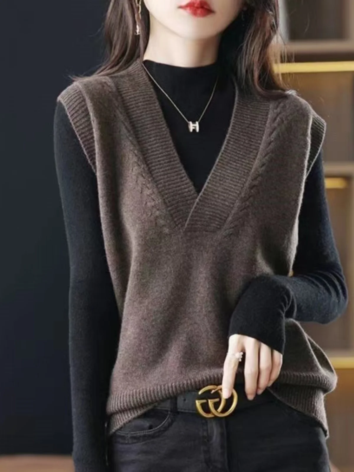 

Брендовый вязаный жилет-топ для женщин: свободная верхняя одежда, модный комплект для осени и зимы, повседневный универсальный трикотаж для верхней части тела