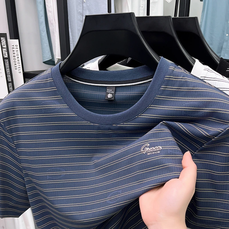 Light luxury striped short sleeve T-shirt high-quality brand letter embossed men fashion casual round neck breathable summer top
