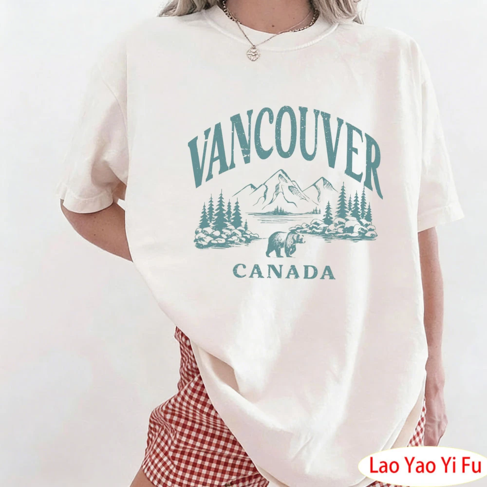 Retro 90s Vancouver TShirt Vintage British Columbia Canada Souvenir Tee Cute Trendy Boho T-Shirt Oversized Beach Tops