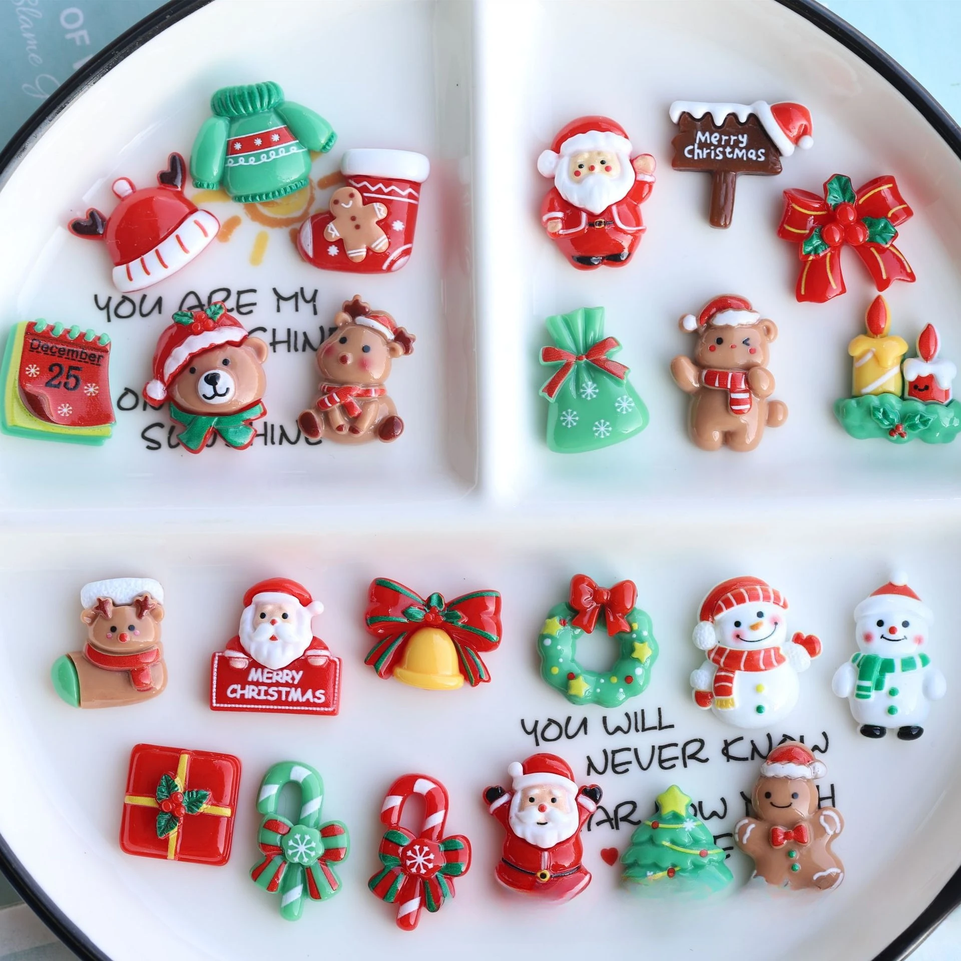3pcs Mini Christmas Tree Santa Claus Snowman Dollhouse DIY Resin Christmas Model Doll Accessories Craft Home Decor Decorations