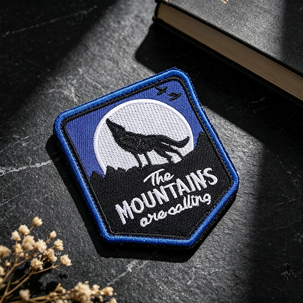 Die Berge rufen Wolf – bestickter Aufnäher mit Klettverschluss für Outdoor-Rucksack, Jacke, Mütze, DIY-Applikation, Dekorationszubehör – Detail 5