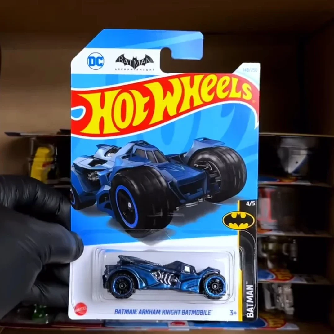 2014-61 HOT WHEELS 1:64  ARKHAM KNIGHT BATMOBILE diecast car model gifts