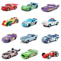 39 Style Disney Pixar Cars 3 giocattoli per bambini saetta McQueen automobili di plastica di alta qualità giocattoli modelli di cartoni animati regali di natale