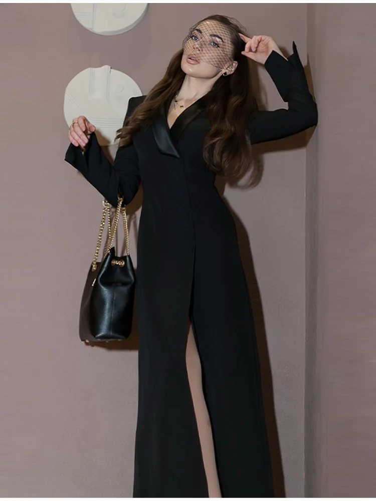 

Women Elegant Slim High Waisted Long Coat Chic V Neck Long Sleeved Collar Overcoats 2026 New Lady High Street Commute Outwear